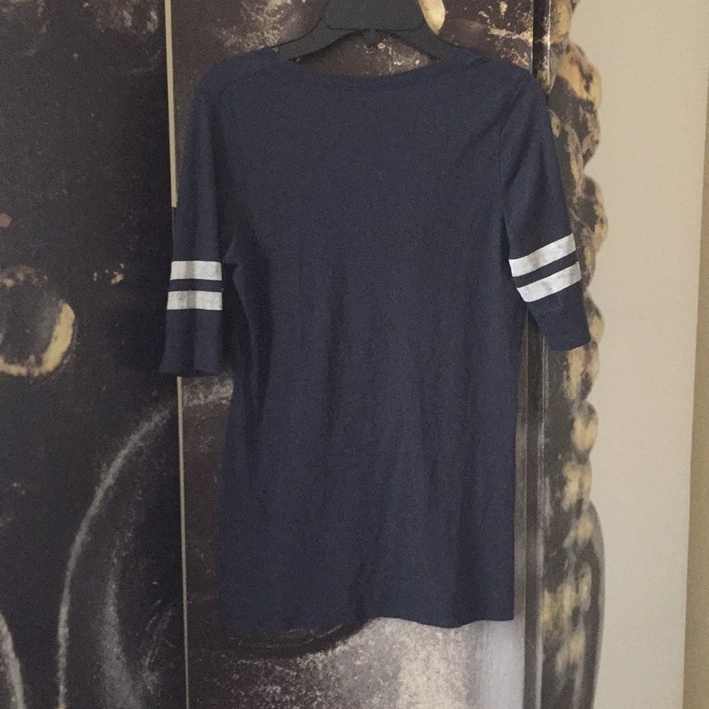 Denver Broncos V-Neck T-Shirt - Picture 4 of 4